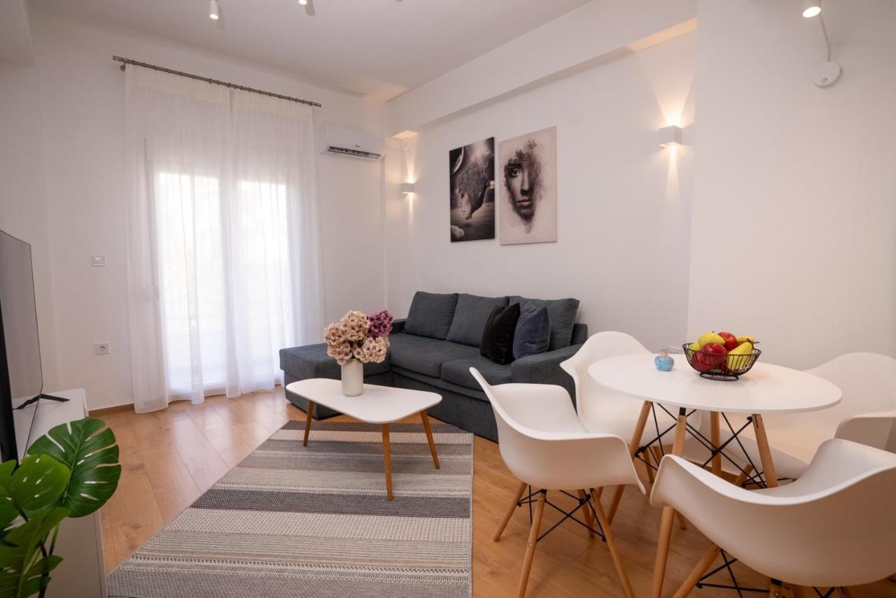 Lovely Apartment In The Heart Of Thessaloniki Center Exterior foto